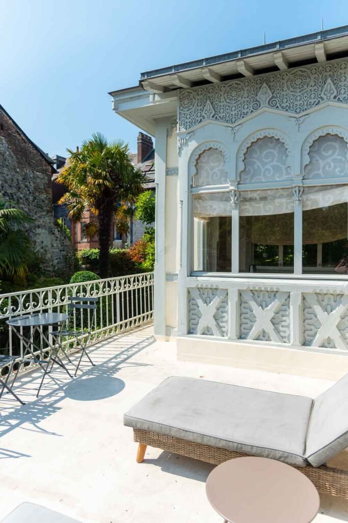 le kiosque mauresque de la petite folie à honfleur